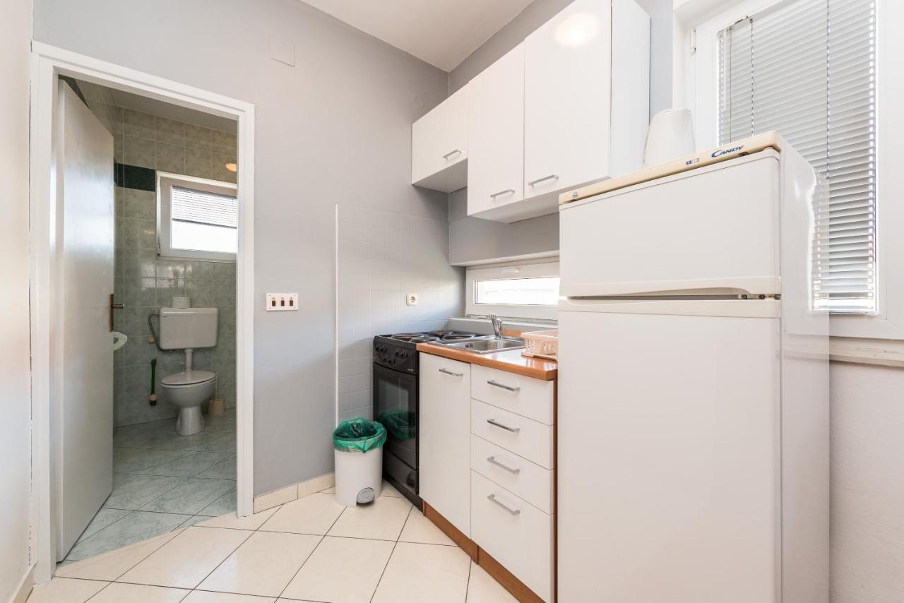 Apartments Danijela 1 Sukošan Екстериор снимка